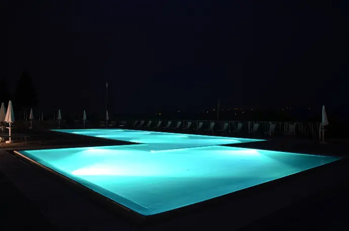 Tector-Illuminazione-Piscina-trasformatori-toroidali
