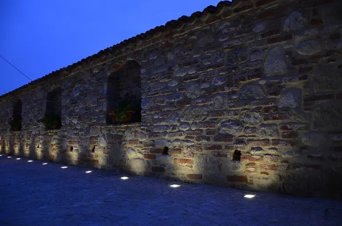 Soluzioni di Illuminazione Esterna per facciate