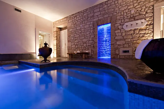 Soluzioni avanzate di Trasformatori Neon per edifici storici