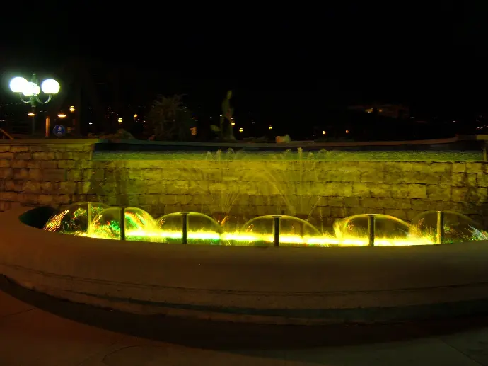 Impianto illuminato con Trasformatore Toroidale ad alta efficienza