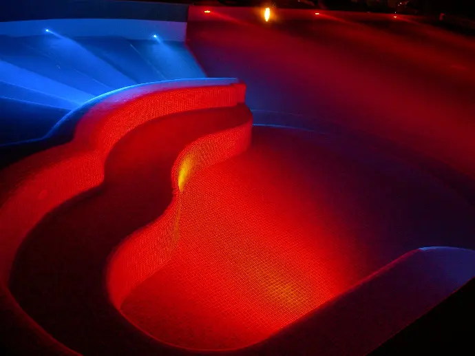 Trasformatori neon per l'efficienza energetica Hotel San Vito