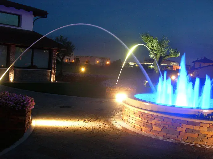 Trasformatori luci led per illuminazione LED parco privato