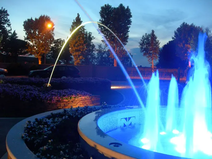 Parco privato con luci LED e trasformatori