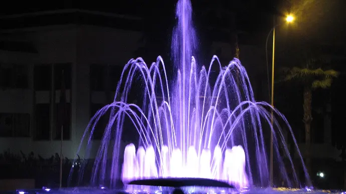 Efficienza illuminazione rotatorie Marocco con trasformatori toroidali