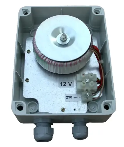 Efficienza energetica con trasformatori toroidali in cassetta